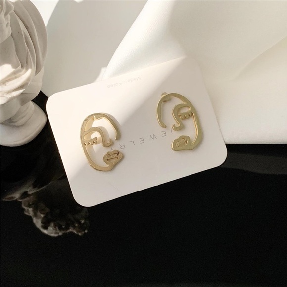 💙Face Art Stud Earrings Sterling Silver - Picture 9 of 11